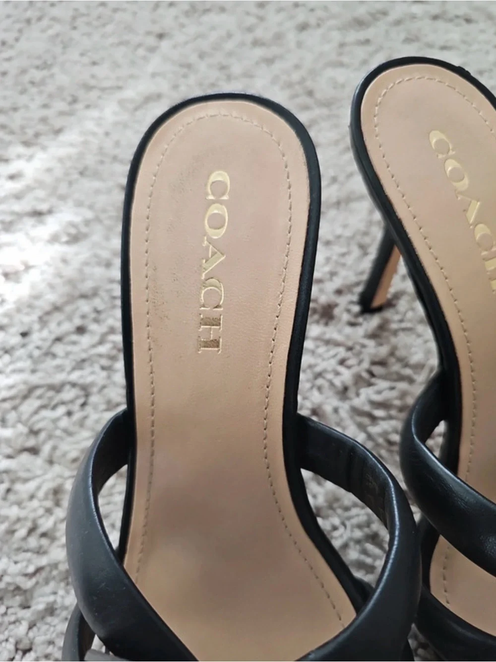 COACH Kelly Signature Leather Heeled Mule Sandal Black size 10 C detail knot
